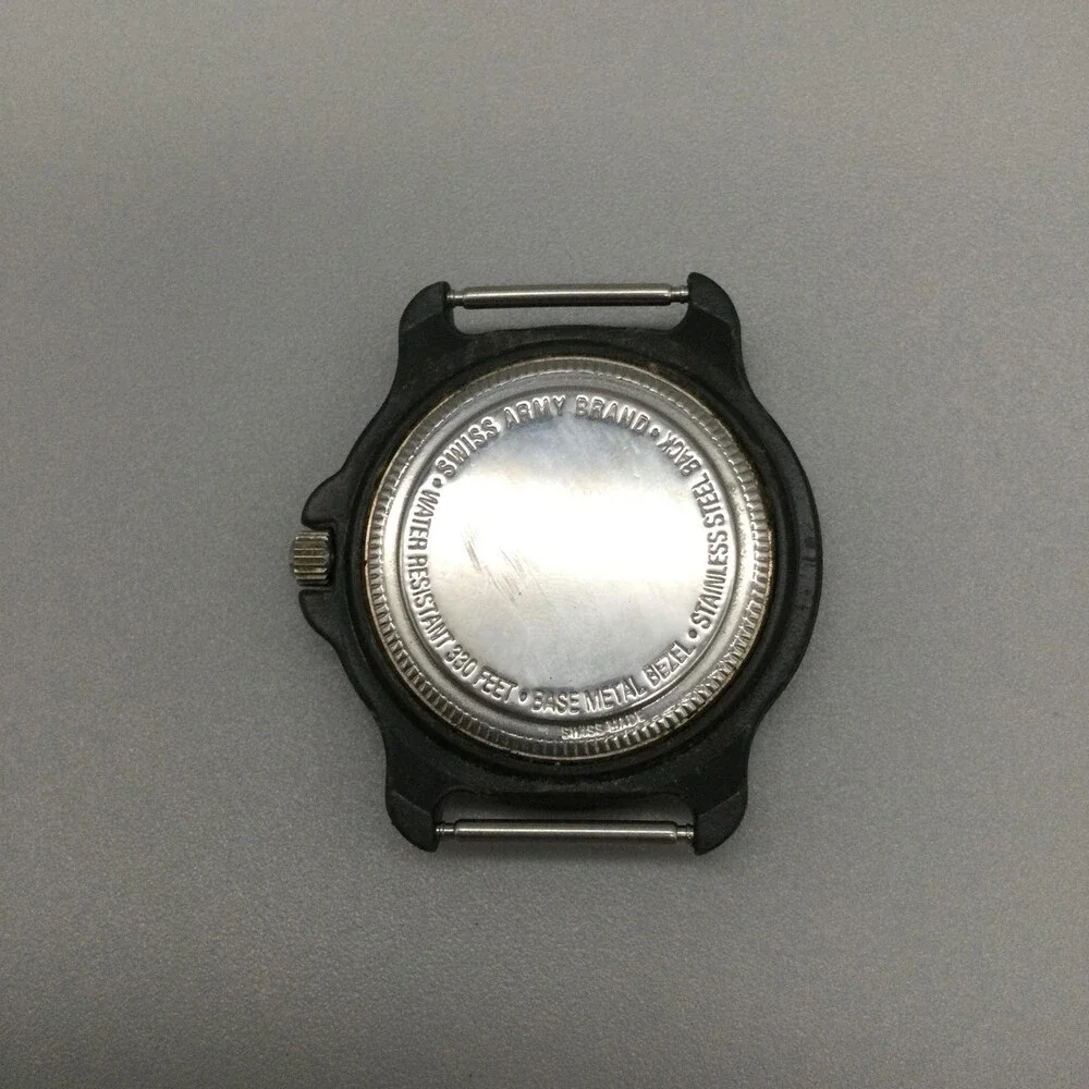 Vicotrinox Swiss Army Land Rover Mens Watch 39mm NOT RUNNING FOR PARTS